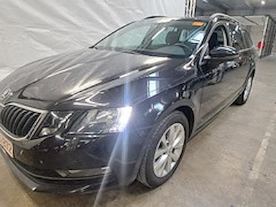 Kaufe SKODA OCTAVIA COMBI bei Ayvens Carmarket