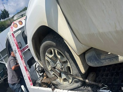 Achetez TOYOTA Hilux sur Ayvens Carmarket