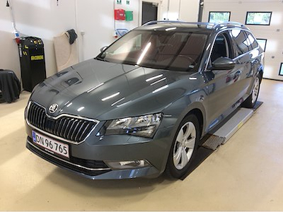 Køb SKODA Superb hos Ayvens Carmarket