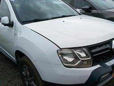 Compra RENAULT DUSTER 2 MT 2000CC 4 en Ayvens Carmarket