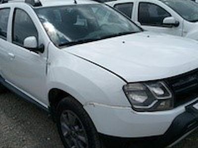 Koupit RENAULT DUSTER 2 MT 2000CC 4 na Ayvens Carmarket